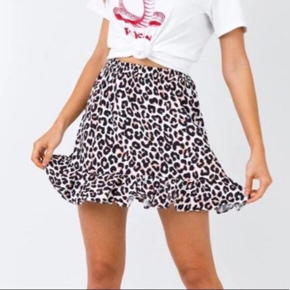 Princess Polly Leopard Print Goodnight Moon Ruffle Mini Skirt Size 2 - Picture 1 of 11